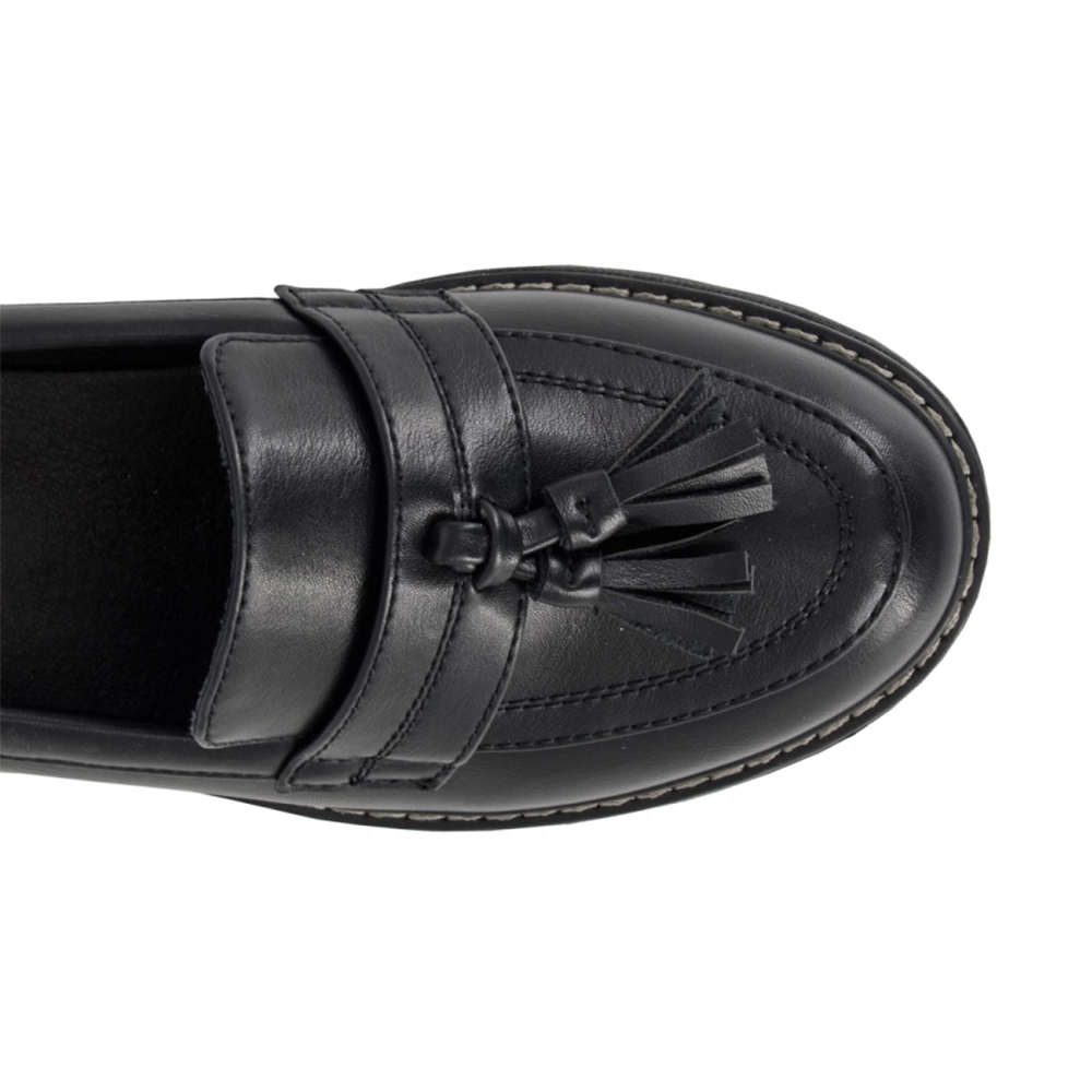 Boulervard Toggle Loafer